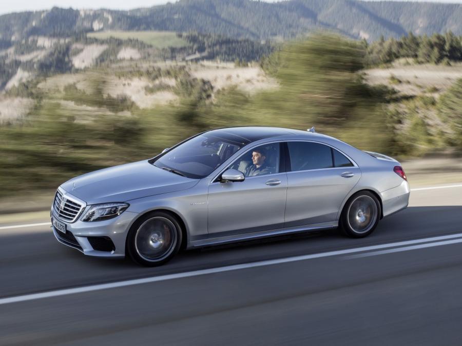  Mercedes-Benz S63 AMG 2013 года  (фото 25 из 30)